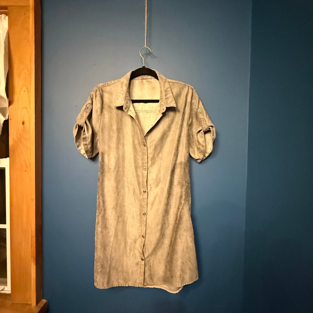 Button Cinched Quarter Sleeve Dress